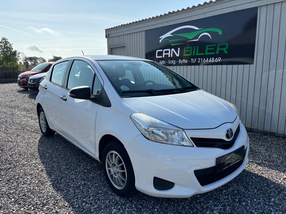 Toyota Yaris 1,0 VVT-i T1 5d