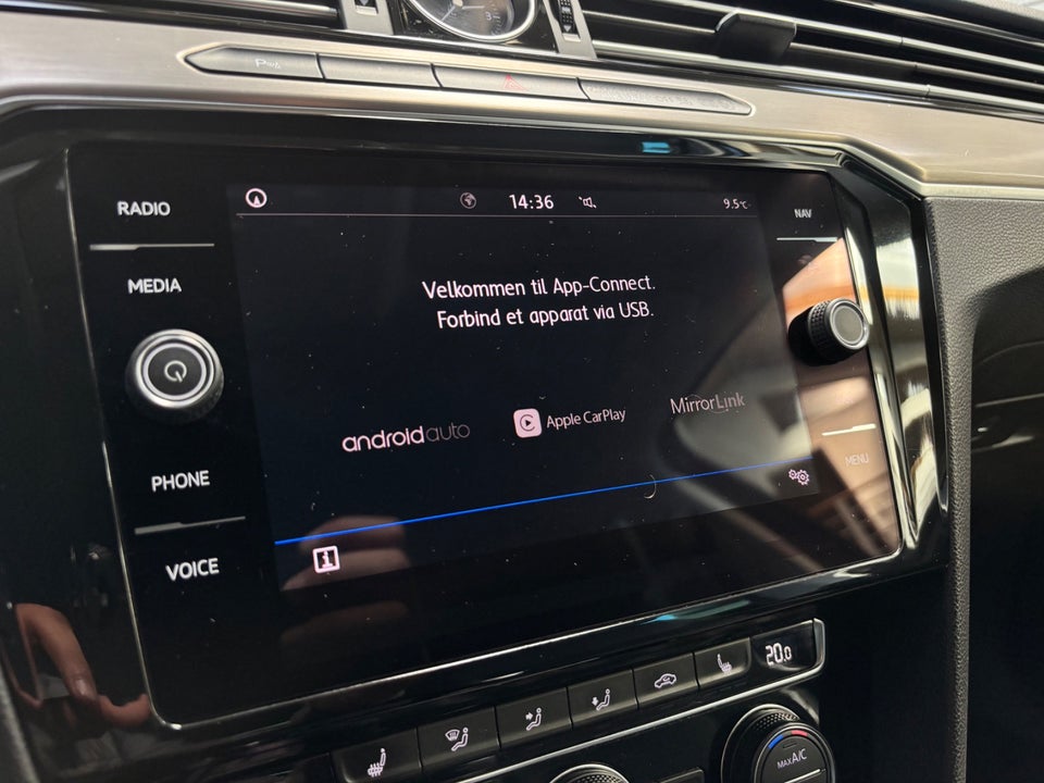 VW Passat 1,4 TSi 150 Highline Variant DSG 5d