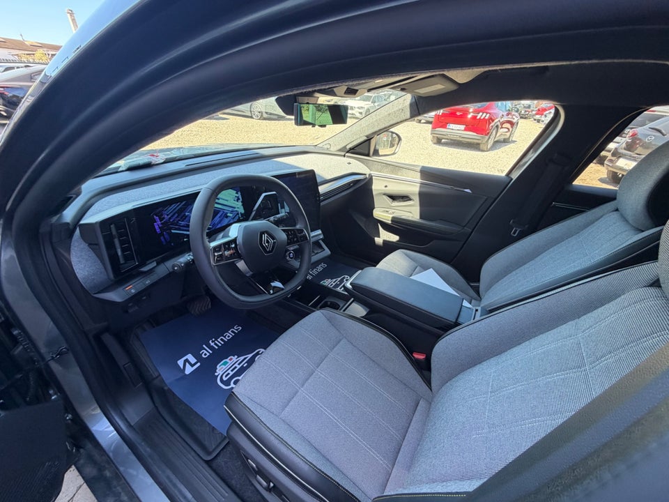 Renault Scenic E-Tech 87 Techno 5d
