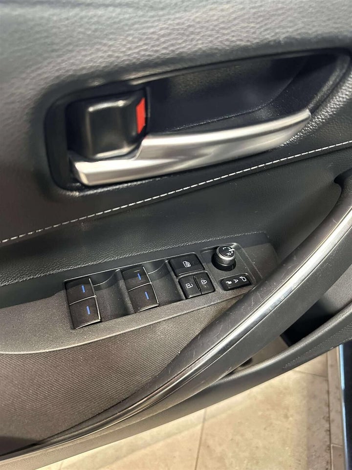 Suzuki Swace 1,8 HEV Active stc. e-CVT 5d