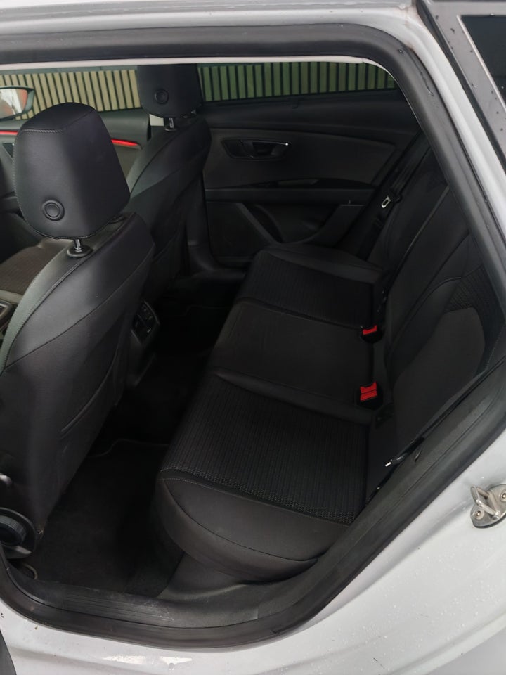 Seat Leon 2,0 TDi 150 Xcellence ST DSG 5d