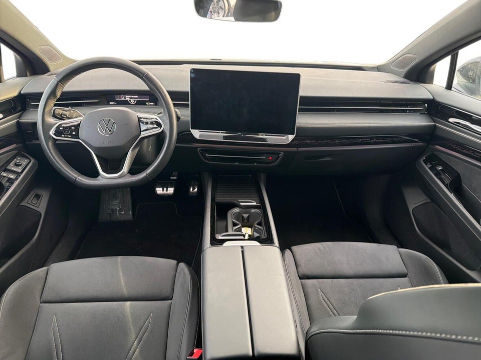 VW ID.7 86 Pro S Tourer 5d