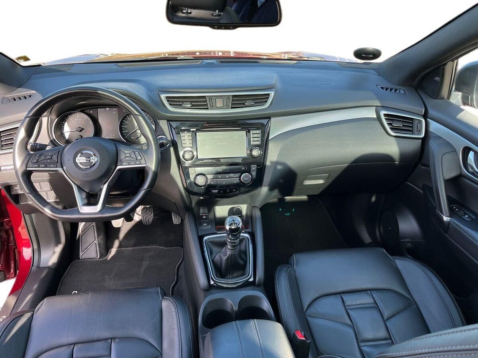 Nissan Qashqai 1,3 Dig-T 160 Tekna+ 5d