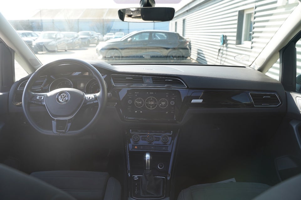 VW Touran 1,5 TSi 150 Highline DSG 7prs 5d