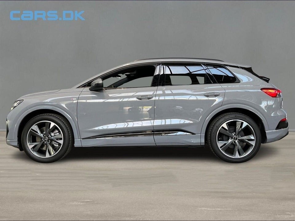 Audi Q4 e-tron 45 S-line Edition quattro 5d