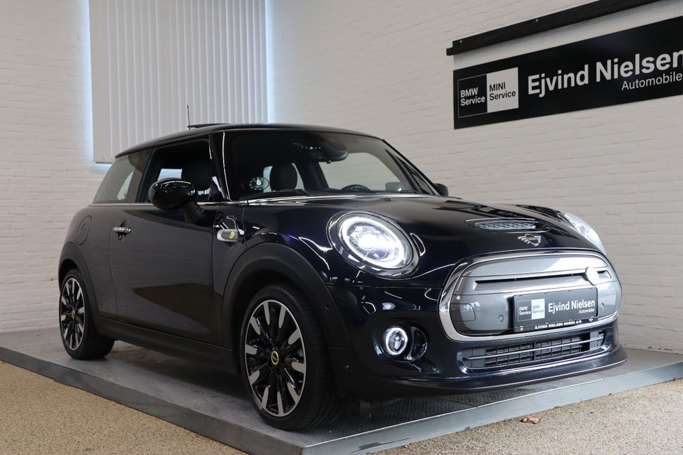 MINI Cooper SE Yours 3d