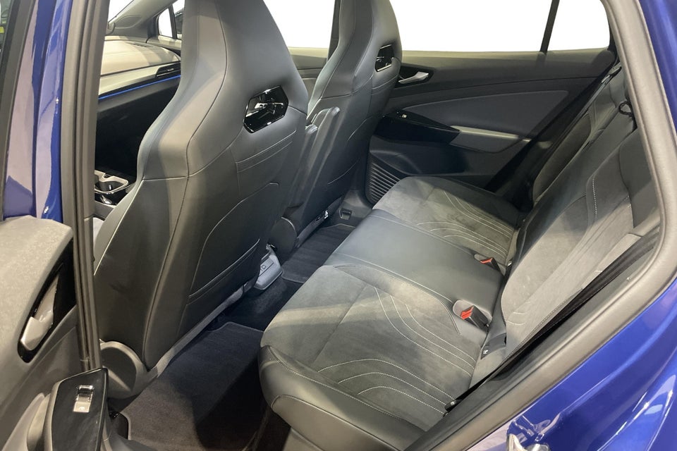 VW ID.4 77 Style Edition 5d
