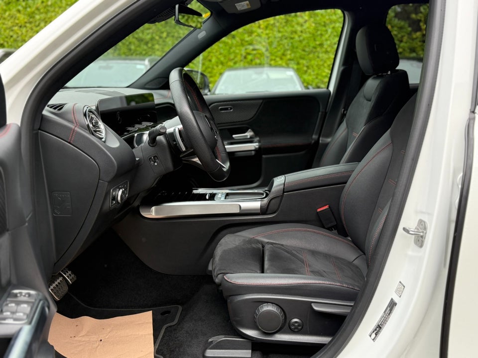 Mercedes EQB250+ AMG Line 5d