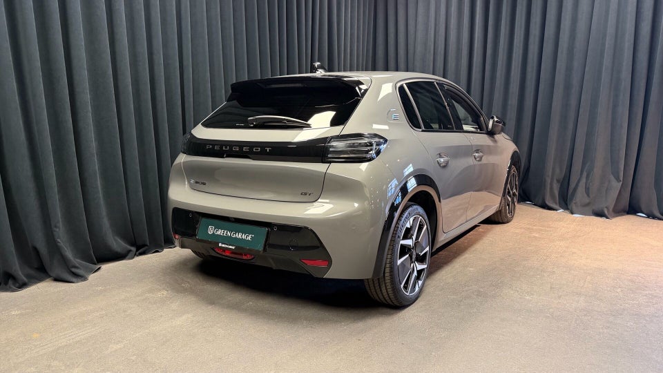 Peugeot e-208 54 GT 5d