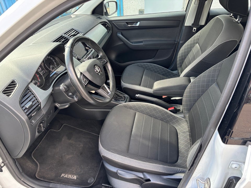 Skoda Fabia 1,0 TSi 110 Ambition Combi DSG 5d