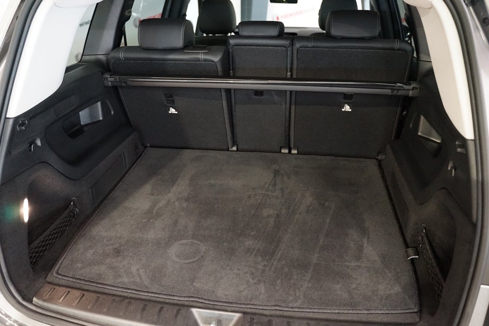 Mercedes EQB300 Progressive 4Matic 5d