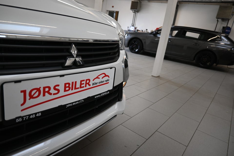 Mitsubishi ASX 1,6 Invite 5d