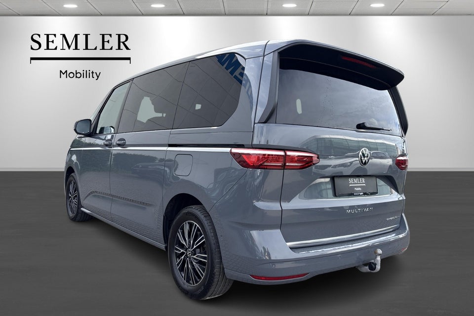 VW Multivan 1,5 eHybrid Style DSG 4Motion kort