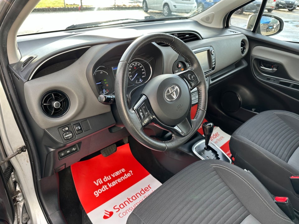 Toyota Yaris 1,5 Hybrid H2 Limited e-CVT 5d