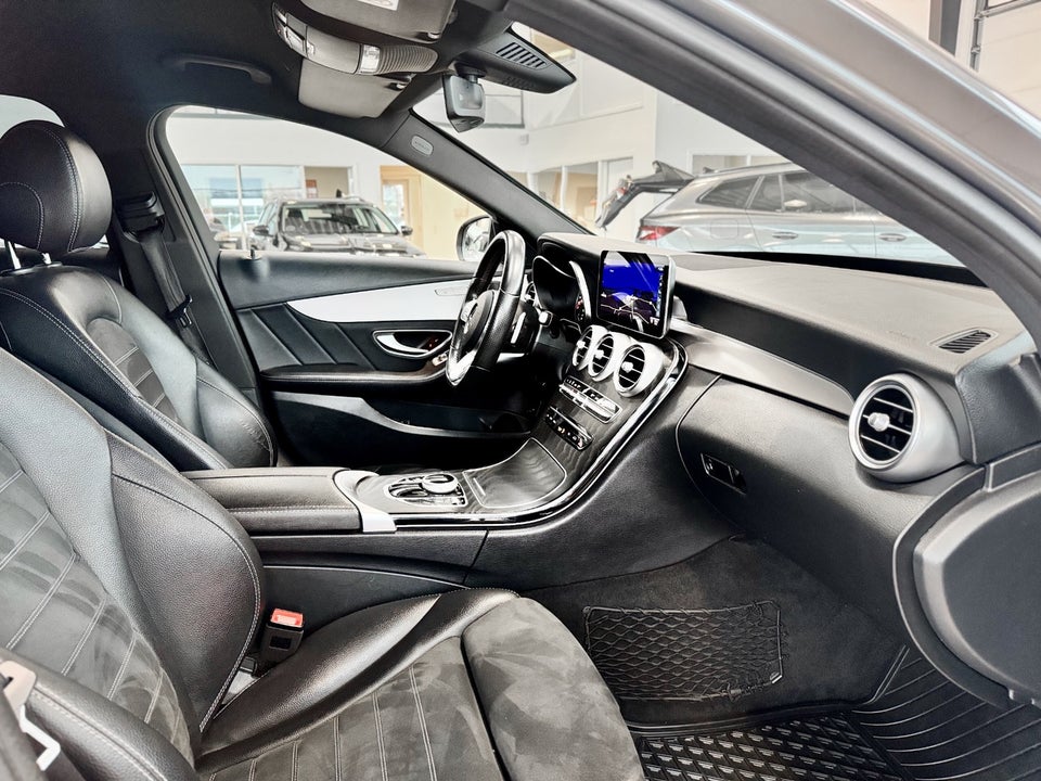 Mercedes C220 d 2,0 AMG Line stc. aut. 5d