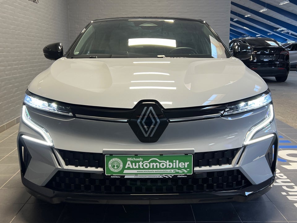Renault Megane E-Tech 60 Techno 5d