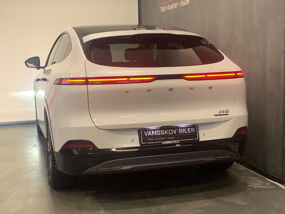 Xpeng G6 Performance 5d