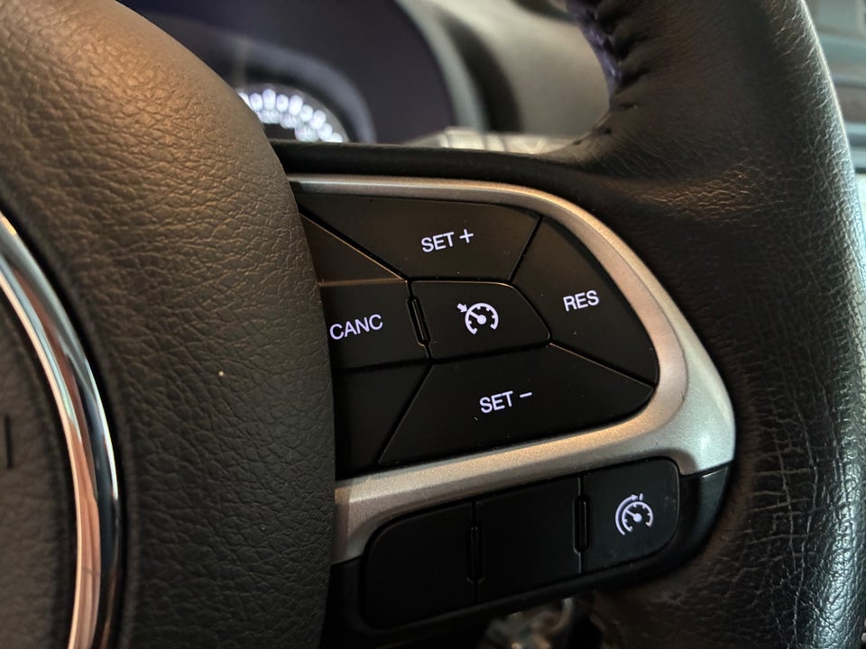 Jeep Renegade 1,4 M-Air 140 Limited 5d