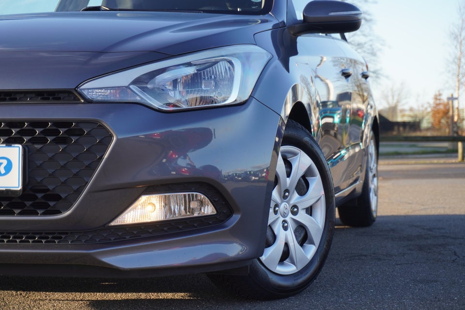Hyundai i20 1,25 Trend 5d
