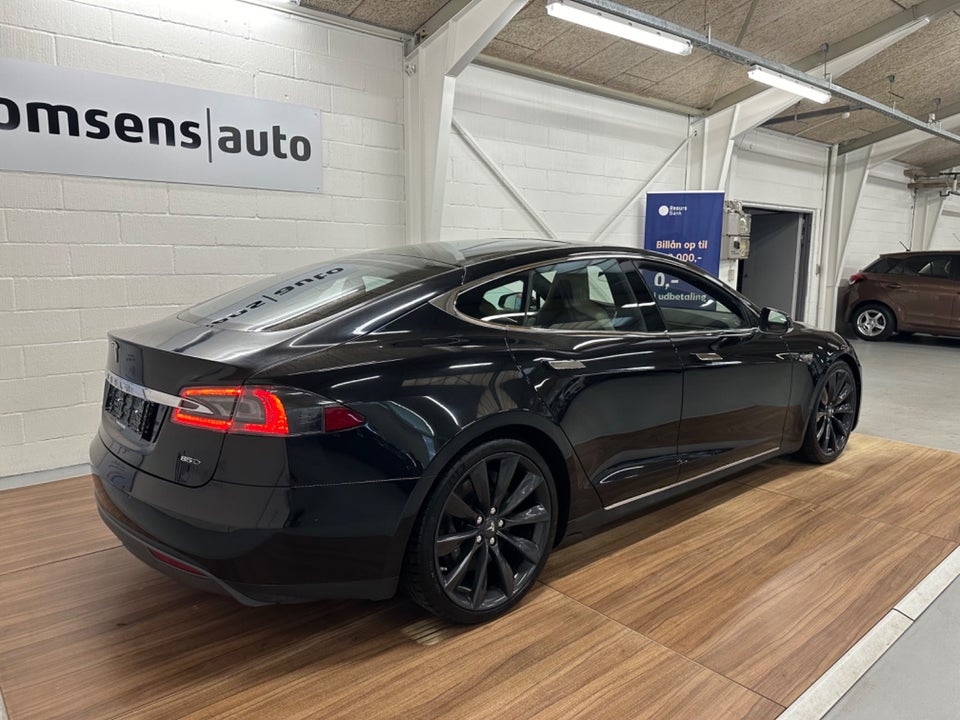 Tesla Model S 85D 5d