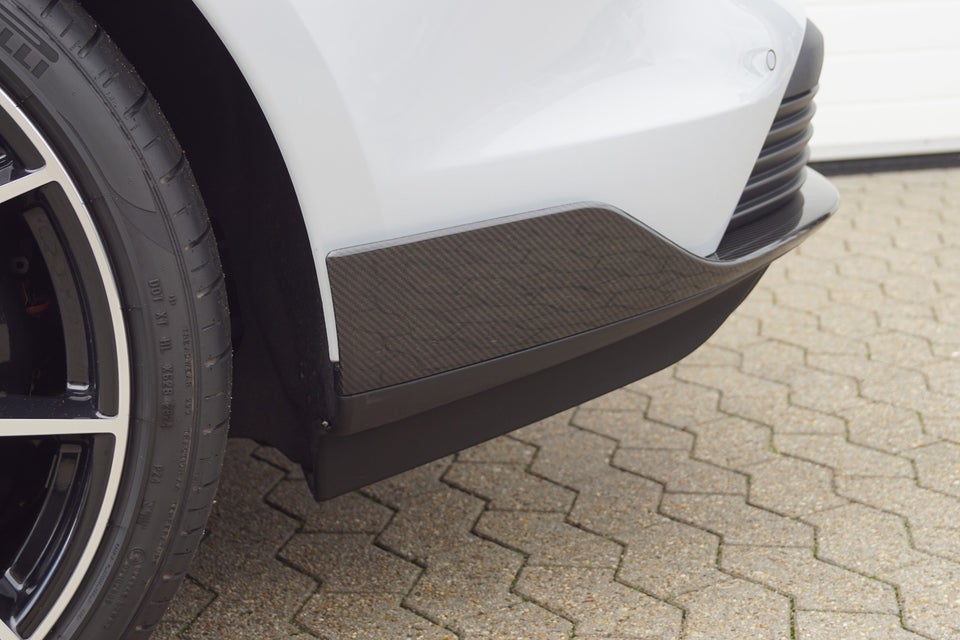 Porsche Taycan Turbo S Performance+  4d