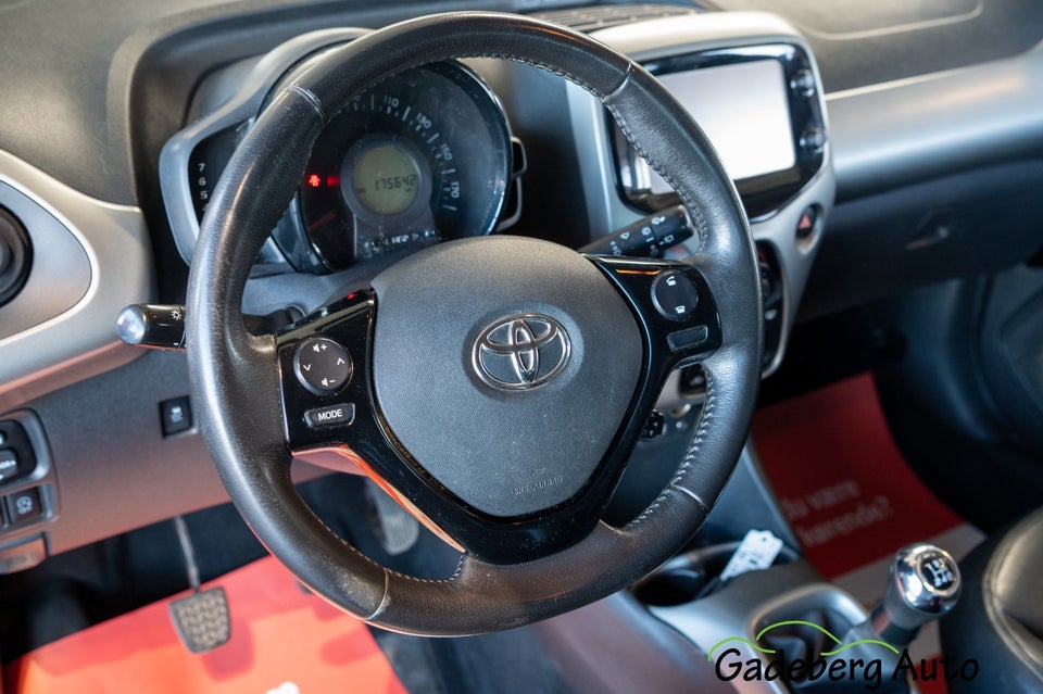 Toyota Aygo 1,0 VVT-i x 5d