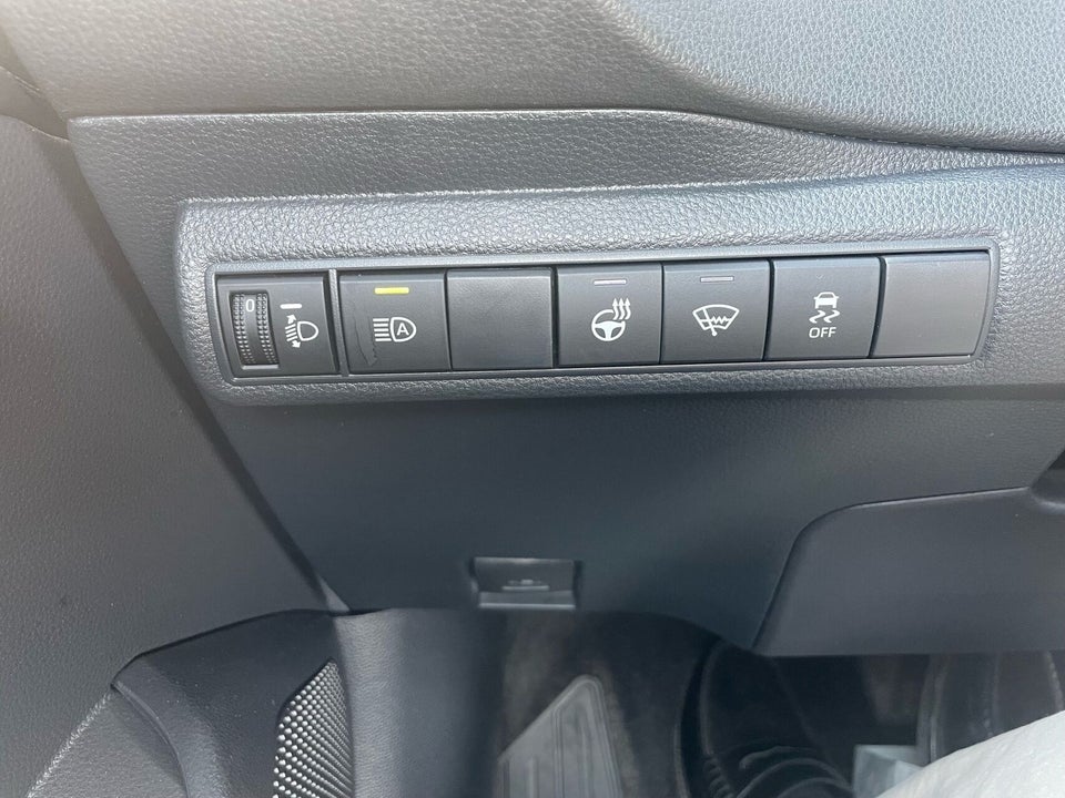 Toyota Corolla 1,8 Hybrid H3 MDS 5d