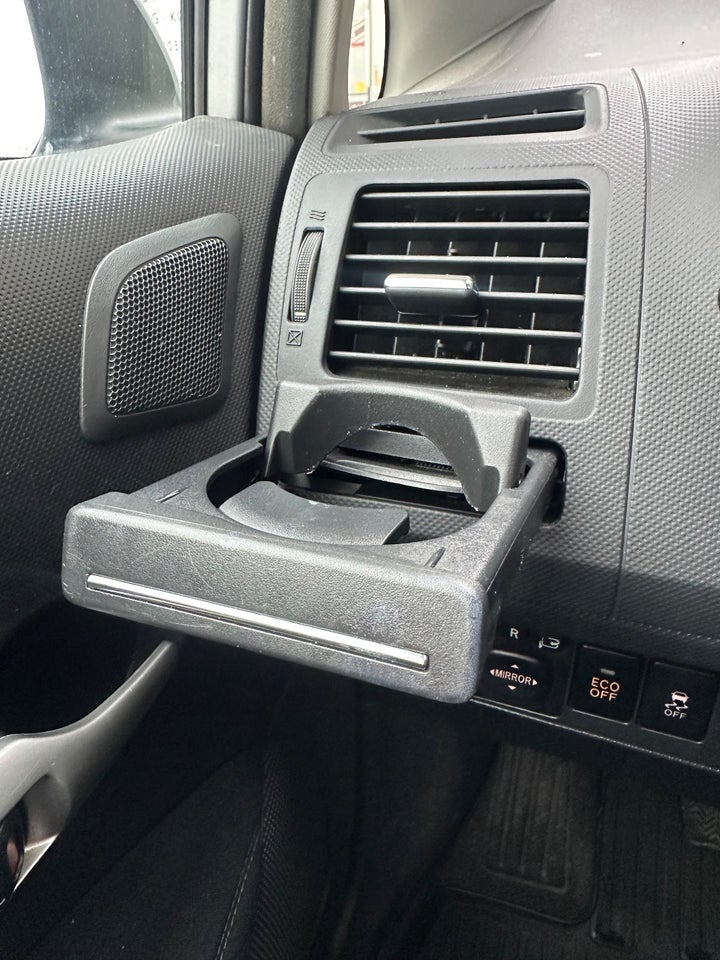 Toyota Auris 1,3 T2 5d