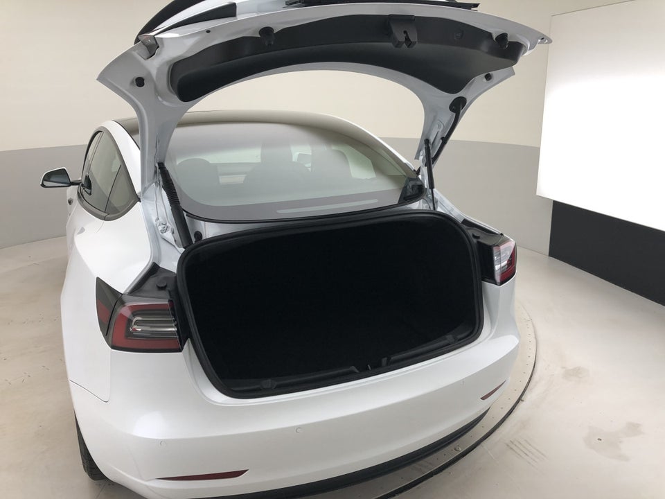 Tesla Model 3 Performance AWD 4d