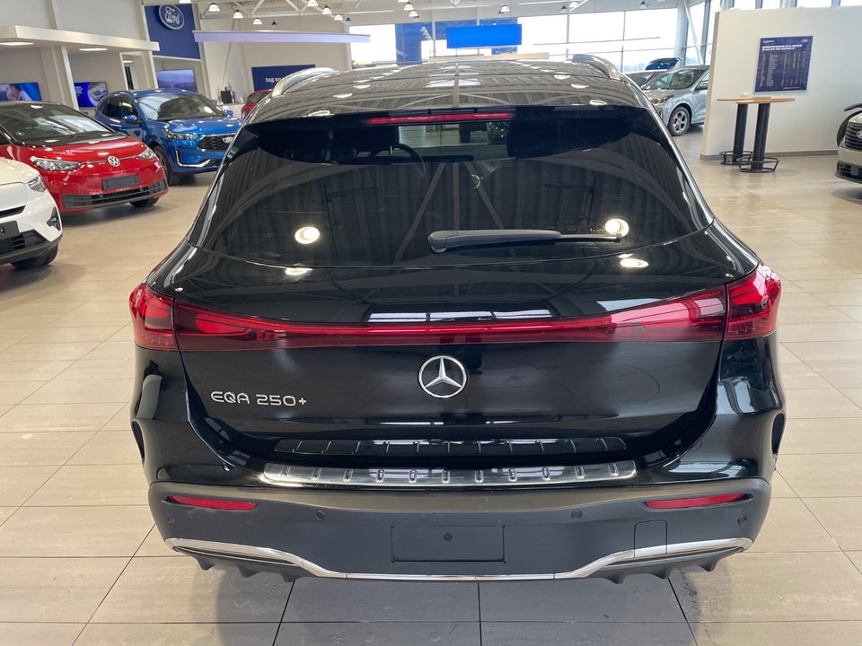 Mercedes EQA250+ AMG Advance 5d