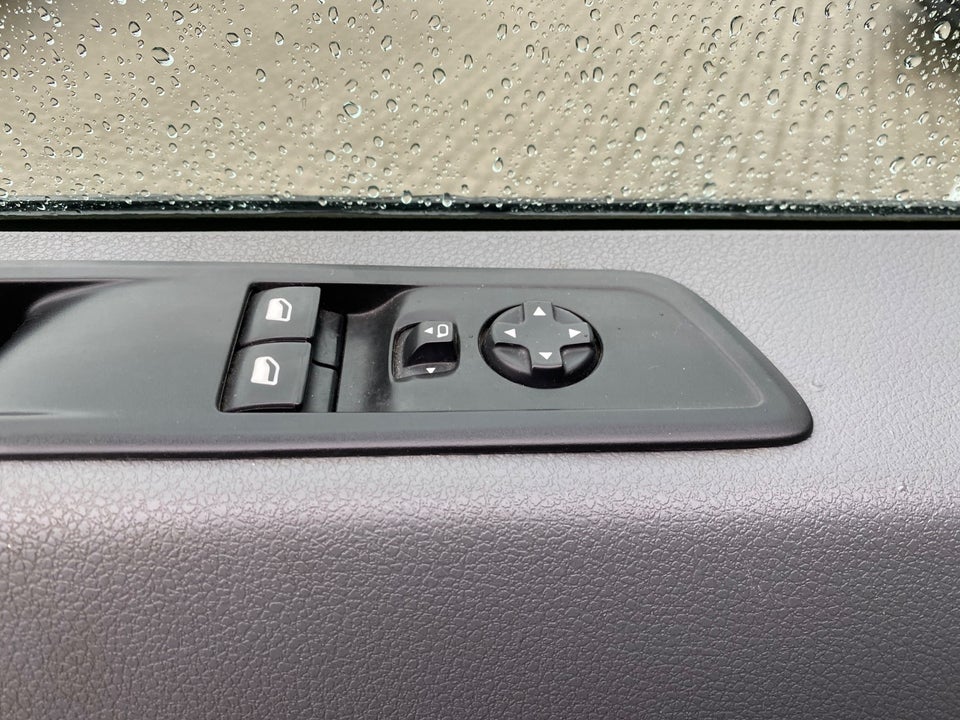 Peugeot e-Expert 75 L3 Premium Van