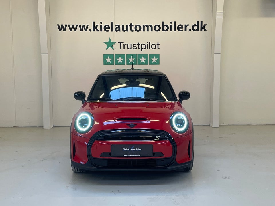 MINI Cooper SE Classic Trim 3d