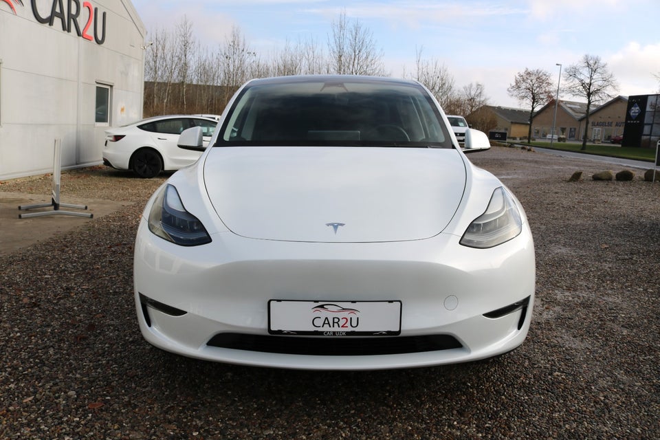 Tesla Model Y Long Range AWD 5d