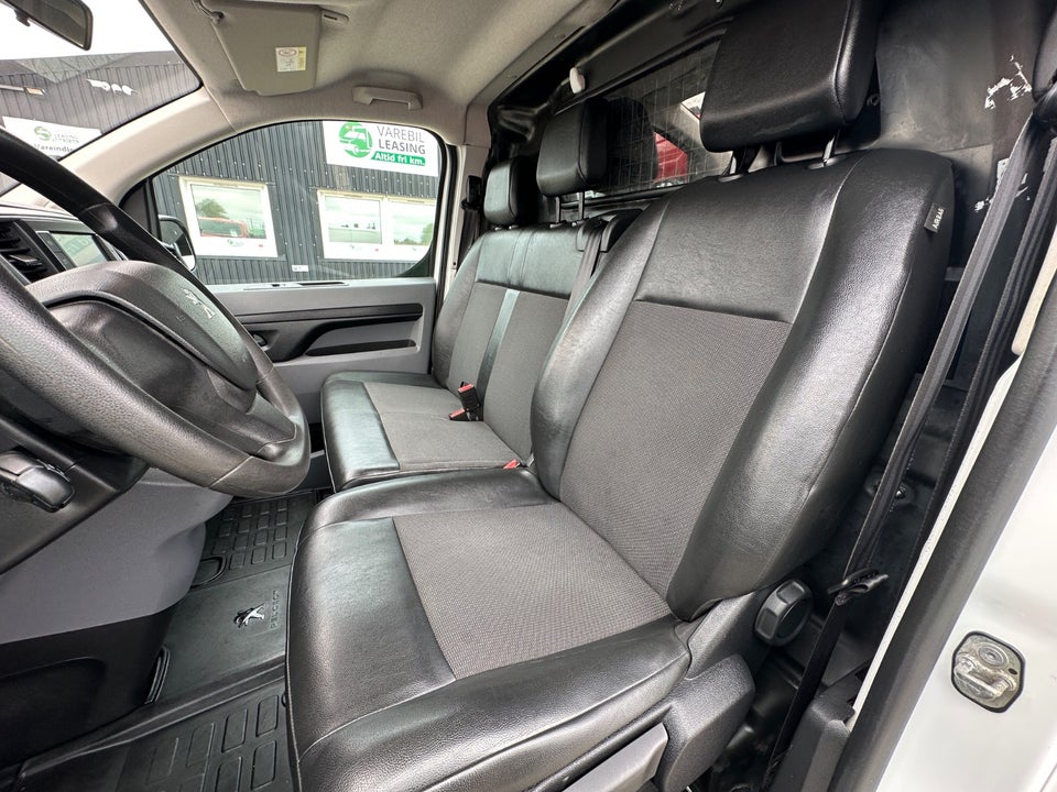 Peugeot e-Expert 75 L2 Plus Van