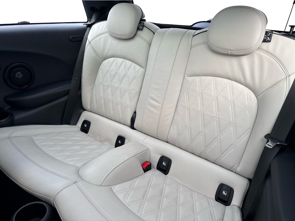 MINI Cooper SE Yours Trim 3d