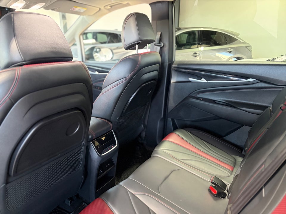 Maxus Euniq5 52 Exclusive 7prs 5d