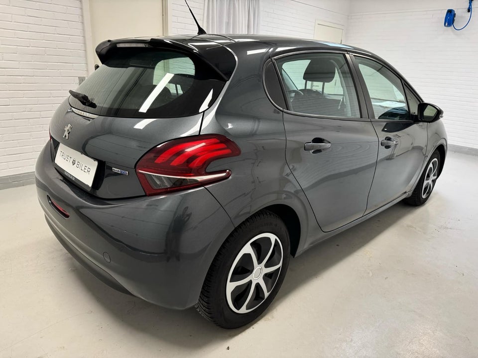 Peugeot 208 1,6 BlueHDi 100 Allure 5d