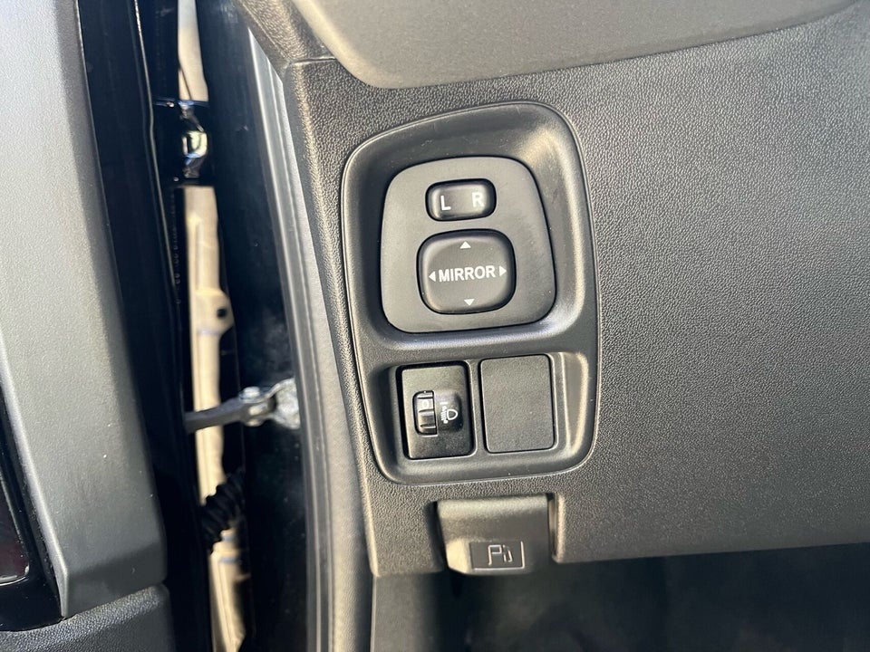 Toyota Aygo 1,0 VVT-i x-clusiv x-shift 5d