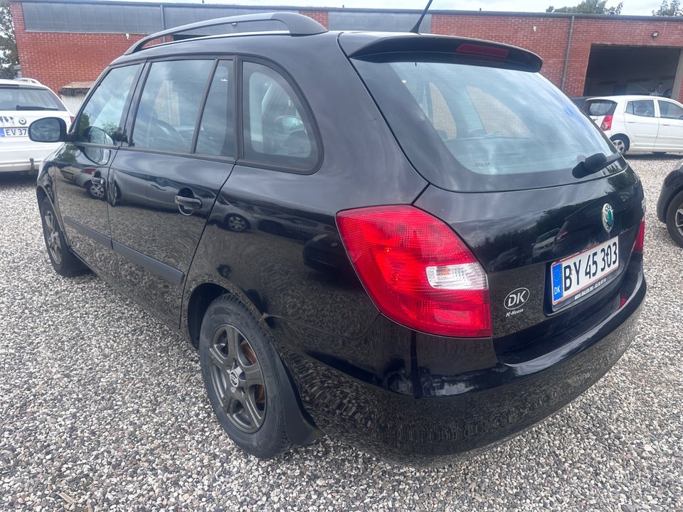 Skoda Fabia 1,2 12V Ambiente Combi 5d