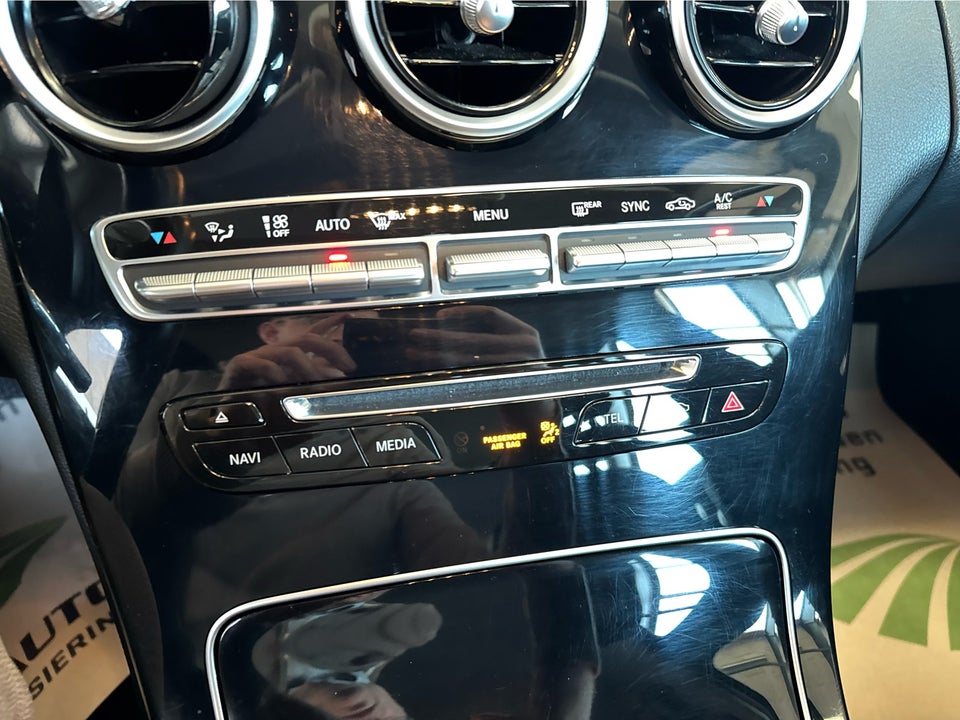 Mercedes C200 1,6 BlueTEC Business stc. aut. 5d