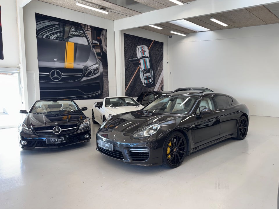 Porsche Panamera Turbo S 4,8 PDK lang 5d