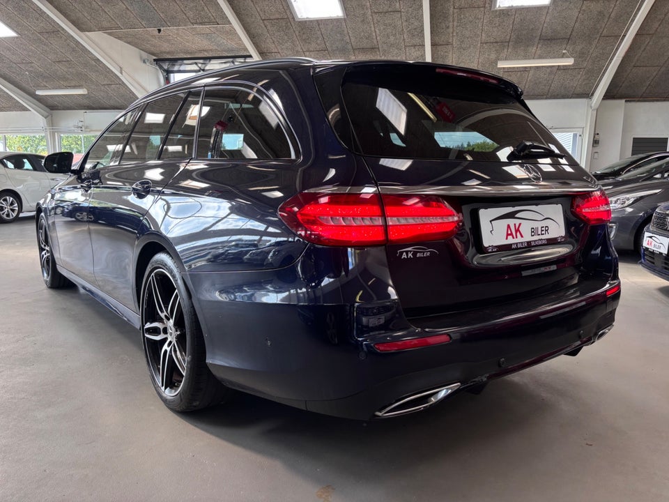 Mercedes E220 d 2,0 AMG Line stc. aut. 5d