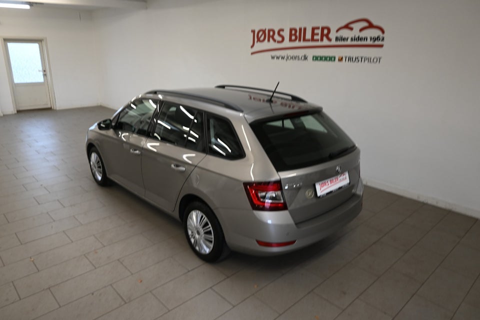 Skoda Fabia 1,0 TSi 110 Ambition Combi DSG 5d