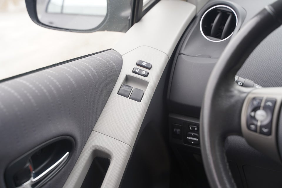 Toyota Yaris 1,3  5d