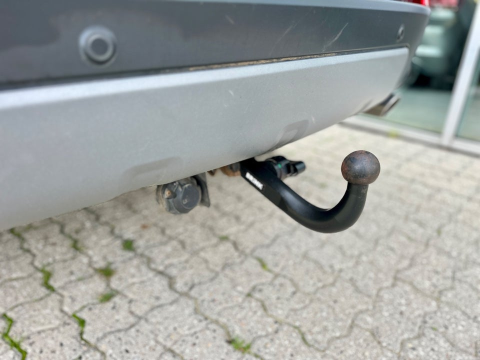 Land Rover Discovery Sport 2,0 TD4 150 HSE aut. 5d