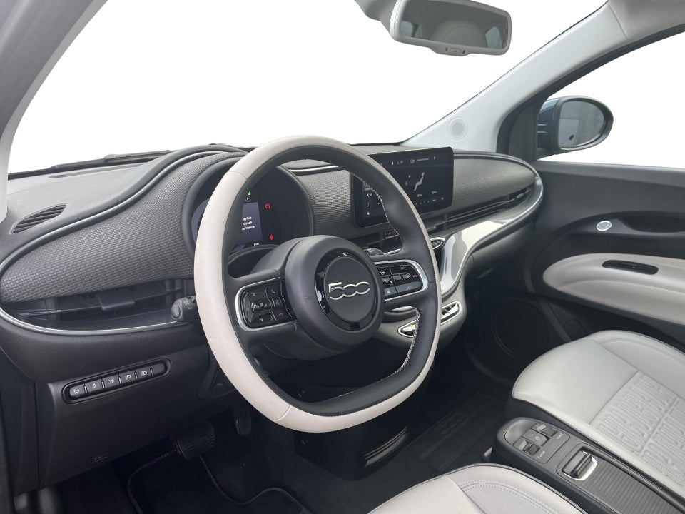 Fiat 500e la Prima Sky 3d