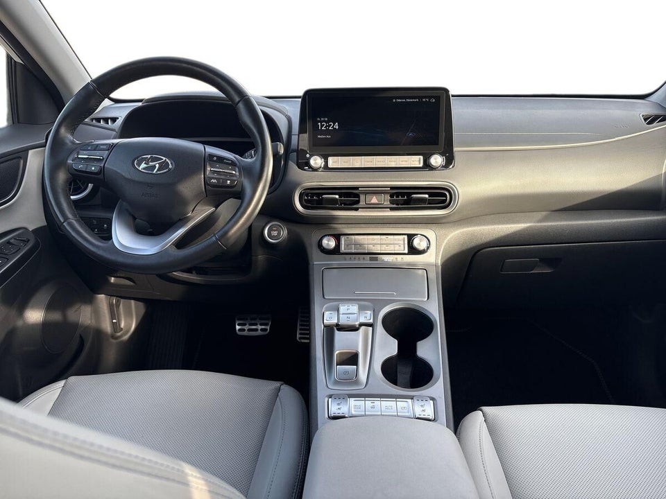 Hyundai Kona 64 EV Ultimate 5d