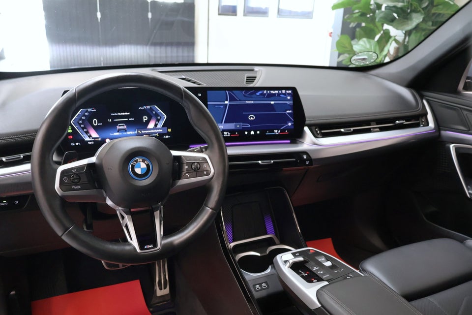BMW iX1 eDrive20 M-Sport Pro 5d