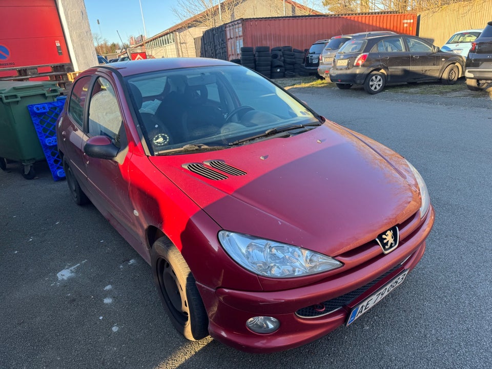 Peugeot 206+ 1,4 HDi 70 Comfort 5d