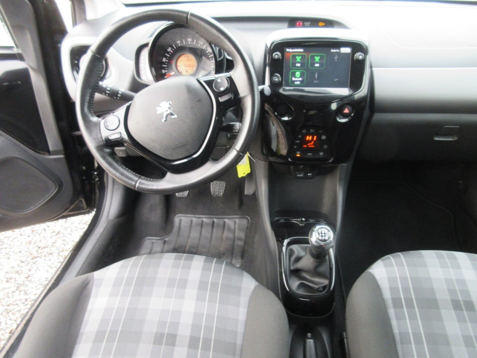 Peugeot 108 1,0 e-VTi 72 Allure+ 5d